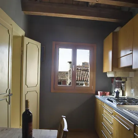 Apartment Real Venetian Apartment, 300 M From Rialto Bridge, 100 Sqm